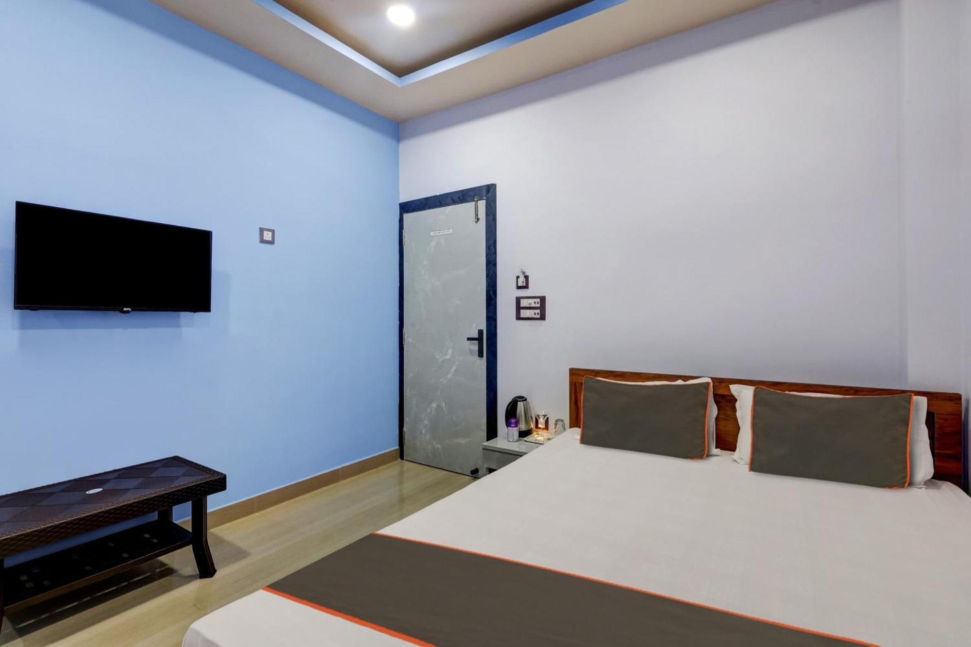 Collection O Ashirbad Lodge Guwahati Ngoại thất bức ảnh