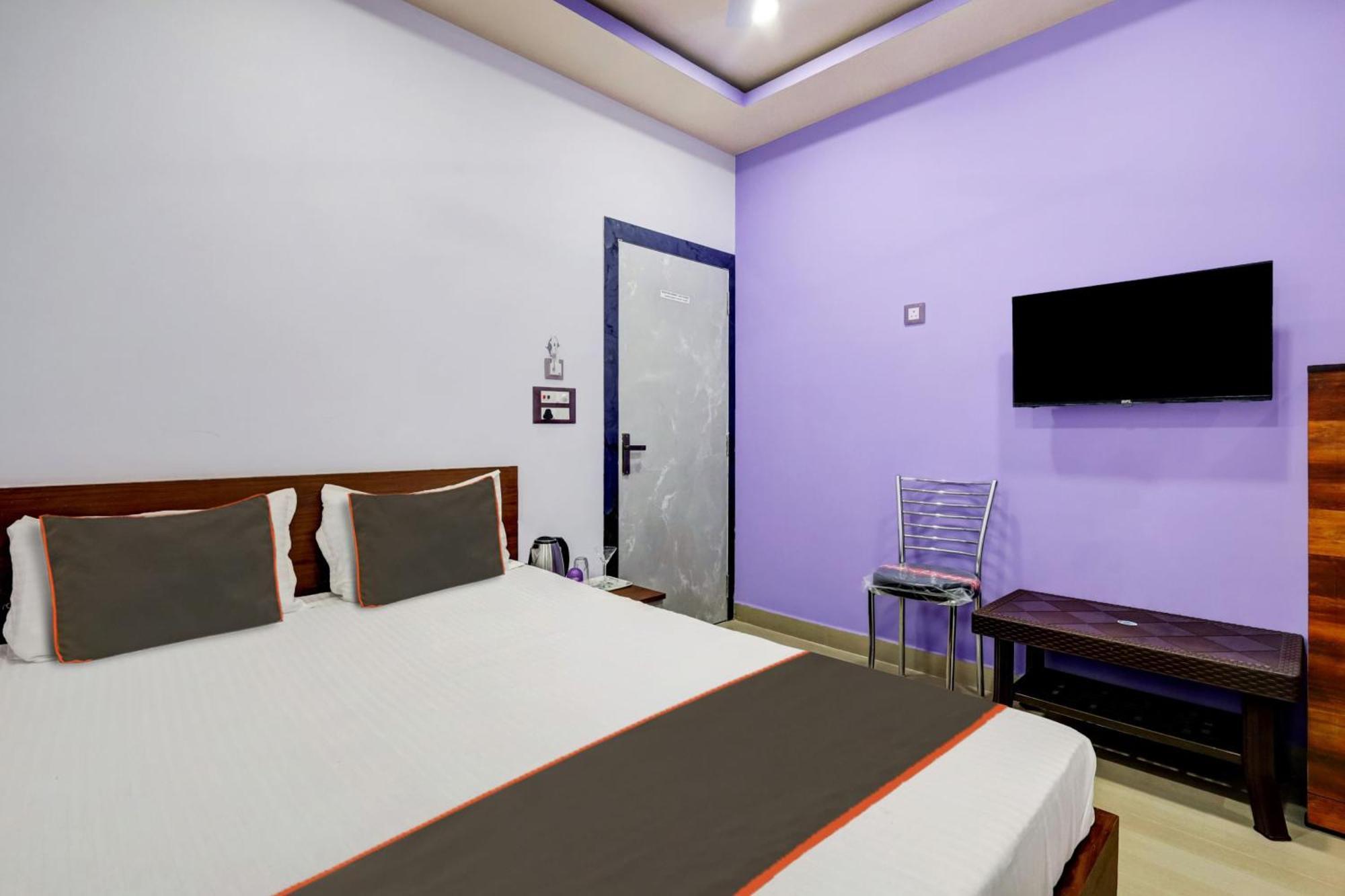 Collection O Ashirbad Lodge Guwahati Ngoại thất bức ảnh