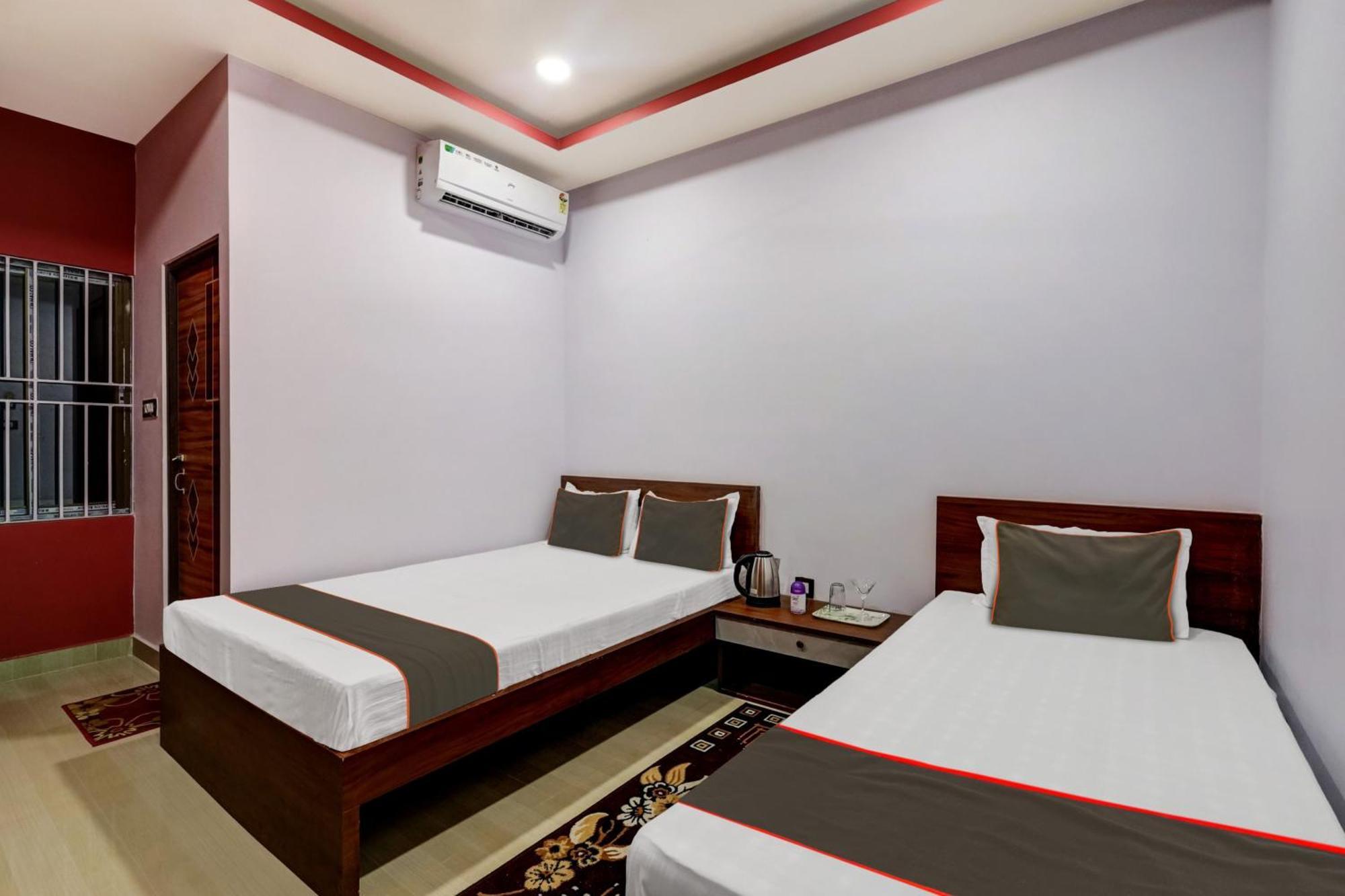 Collection O Ashirbad Lodge Guwahati Ngoại thất bức ảnh